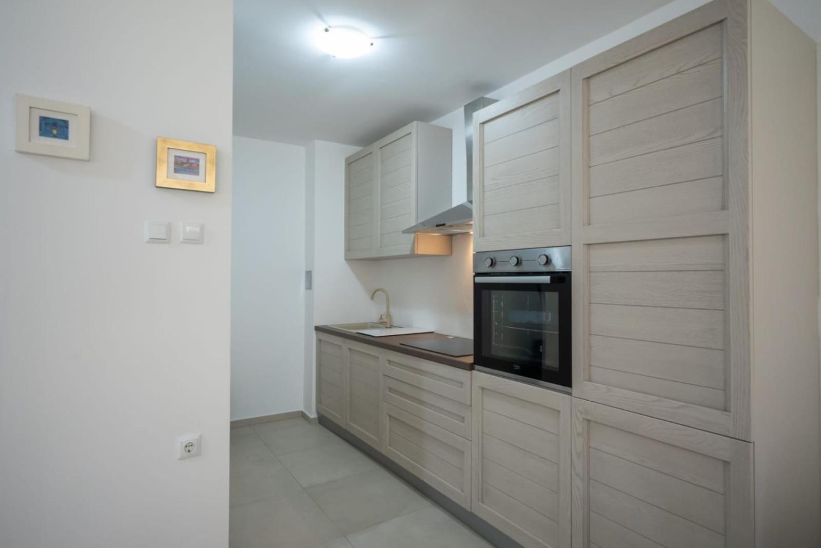 Апартаменты Apartman Mirjana Сплит Экстерьер фото